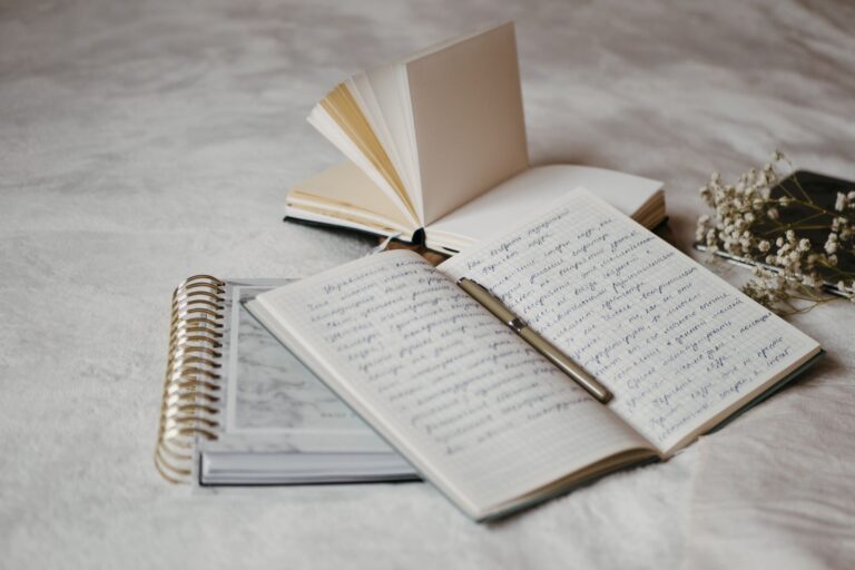 Find the Perfect Journals & Diaries for Writing - WeirdCalendar