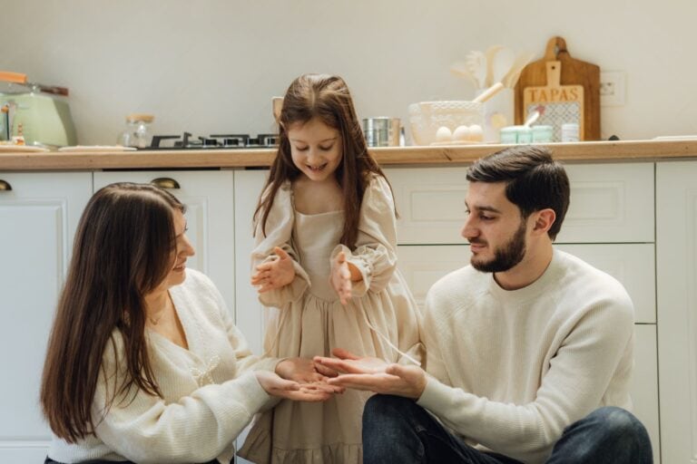 Family flour: broken link on family meeting templates. - weirdcalendar