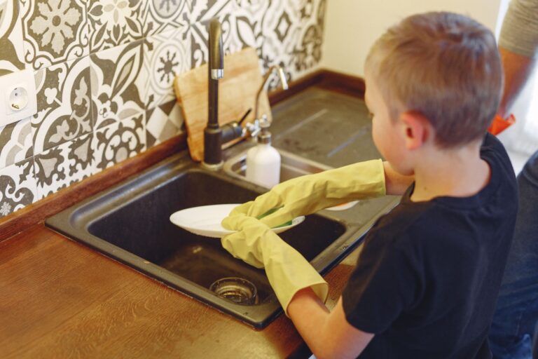 Complete Guide to Kids Chore Charts: Rewards vs Responsibility - weirdcalendar