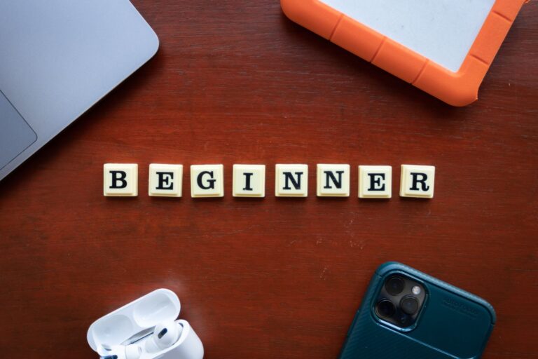 Beginner’s Guide To Minimalism: 11 Steps to Get Started Living With Less - WeirdCalendar