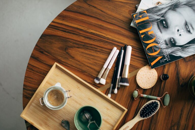 Minimalist – Honest, Authentic & Affordable Beauty Products - WeirdCalendar