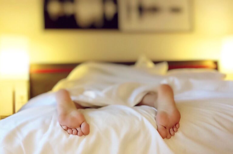 How to Master Your Sleep Schedule and Wake Earlier Without Exhaustion - weirdcalendar